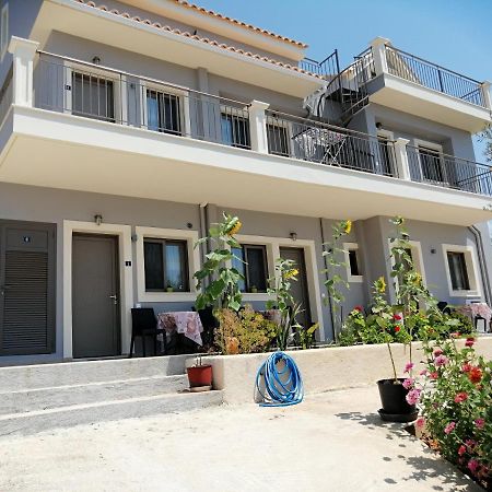 Ta Didymakia Apartments. Argostoli  Eksteriør billede