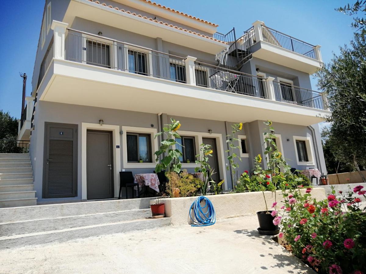 Ta Didymakia Apartments. Argostoli  Eksteriør billede