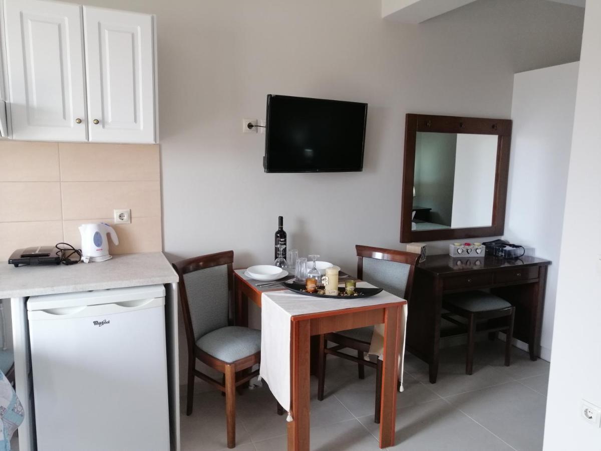 Ta Didymakia Apartments. Argostoli  Eksteriør billede