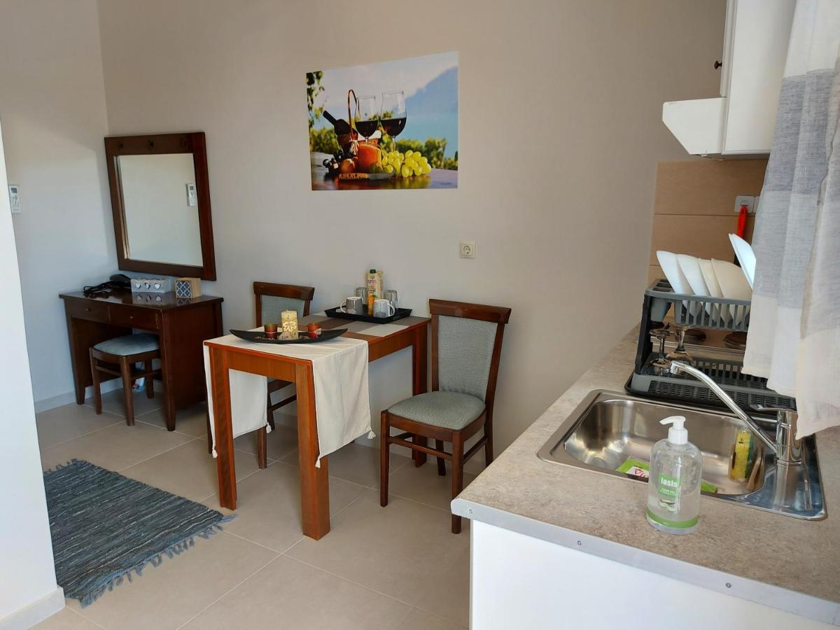 Ta Didymakia Apartments. Argostoli  Eksteriør billede
